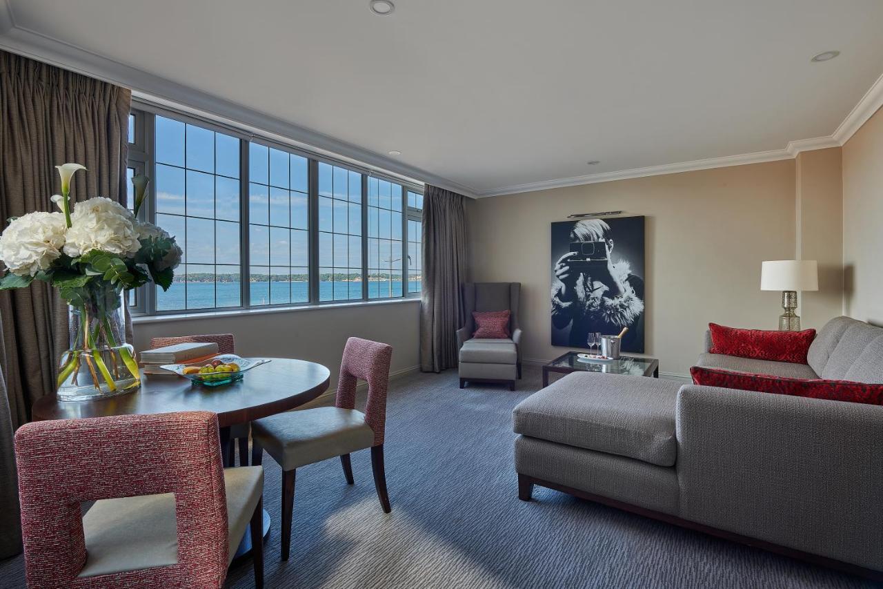 Grand Jersey Hotel And Spa Saint Helier Eksteriør billede A suite at the InterContinental Boston