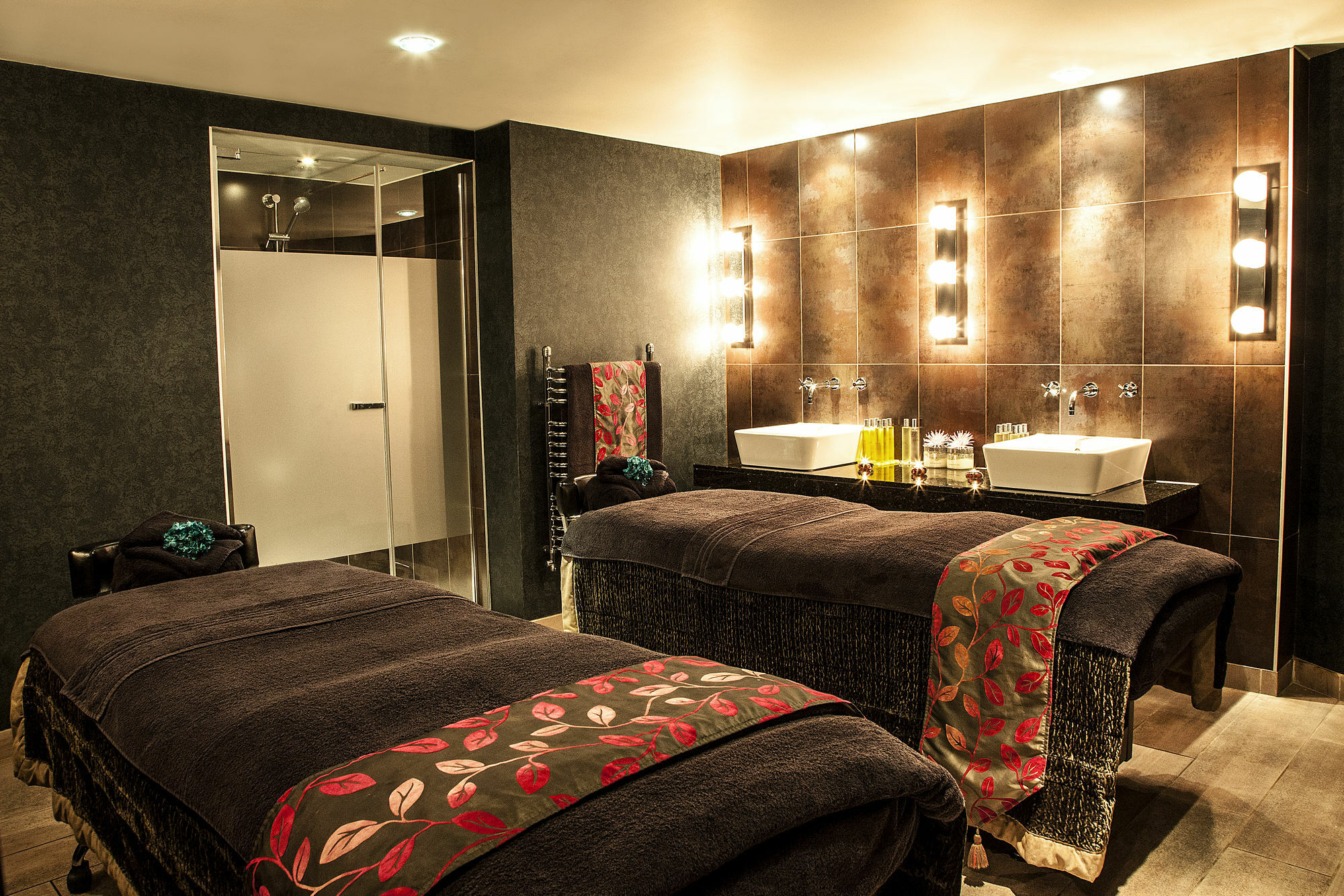Grand Jersey Hotel And Spa Saint Helier Eksteriør billede The spa at The Dorchester