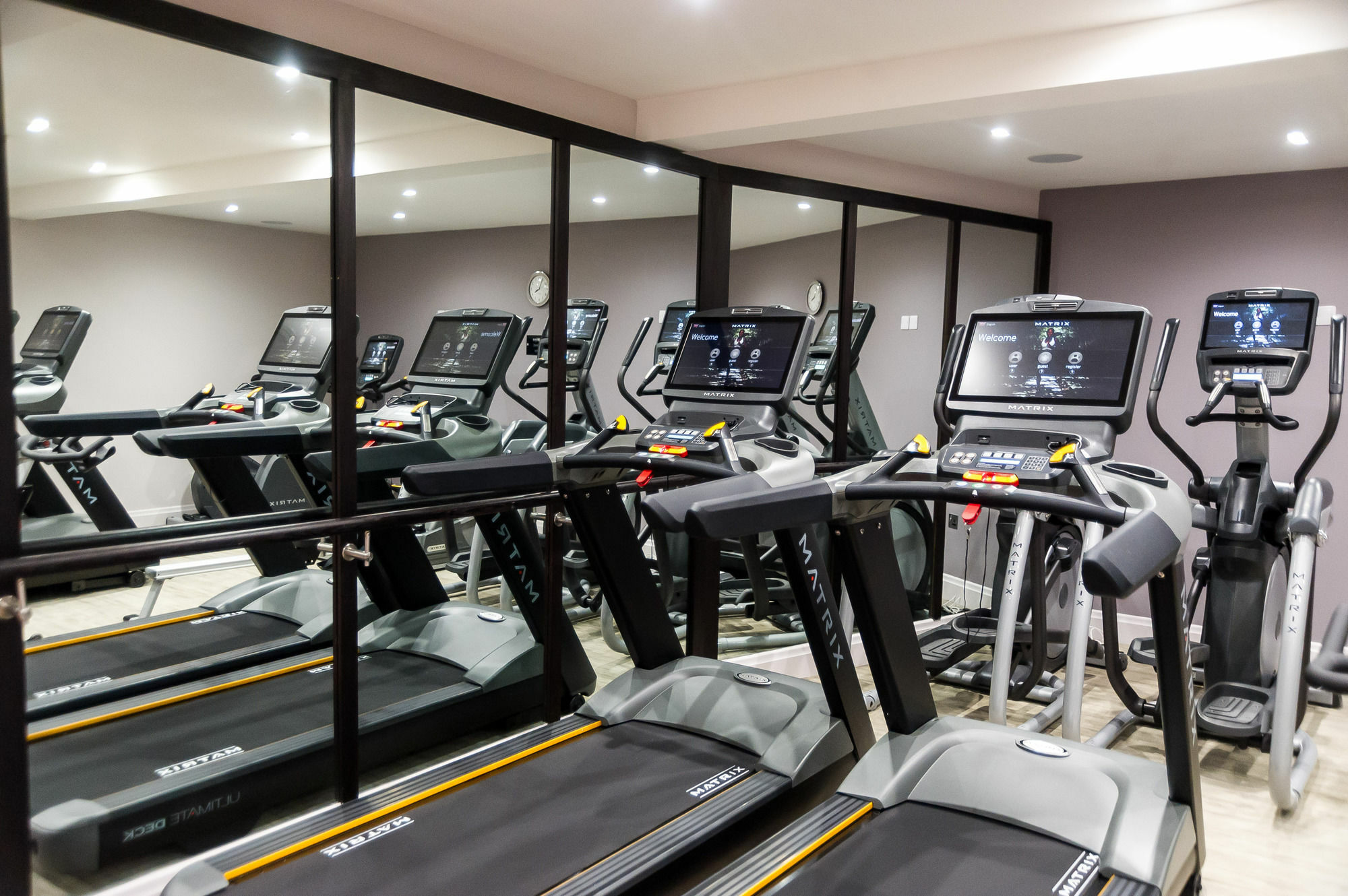 Grand Jersey Hotel And Spa Saint Helier Eksteriør billede The gym at the hotel